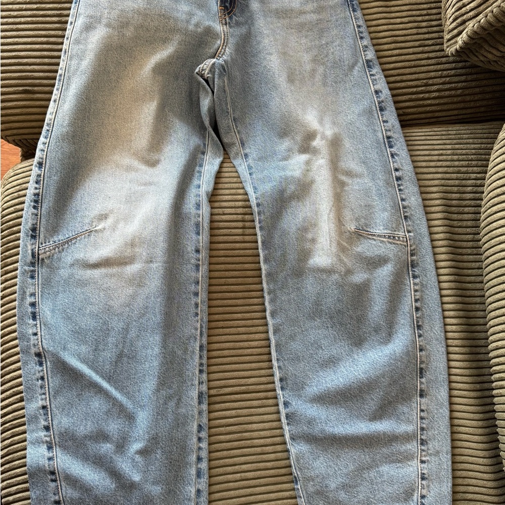 Levi's Light Wash Baggy Dad Barrel Jeans